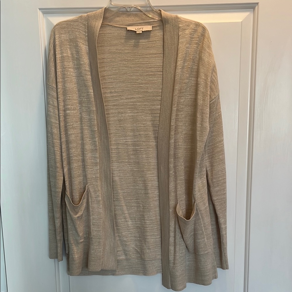 LOFT Women's Beige Cardigan Sweater Med